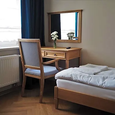 Kasztanowy Palac
