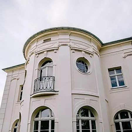 Kasztanowy Palac Szálloda Tarnowo Podgórne